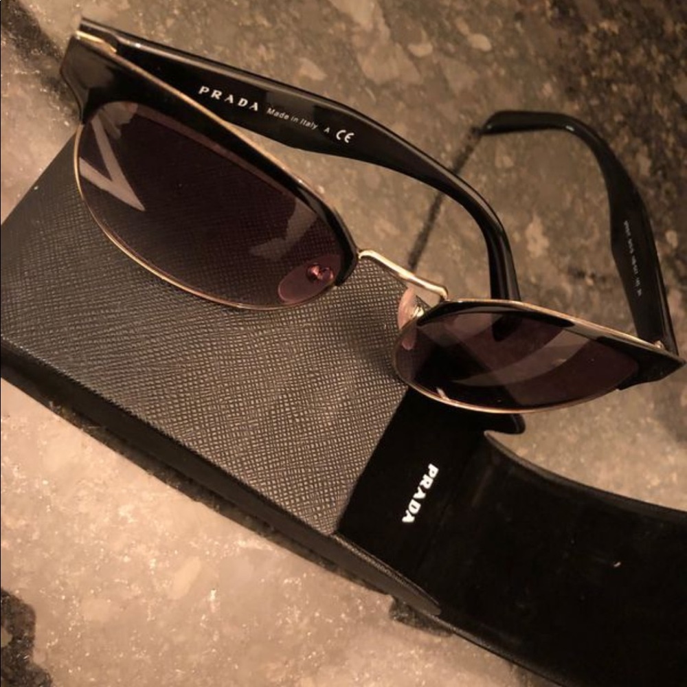 PRADA SUNGLASSES